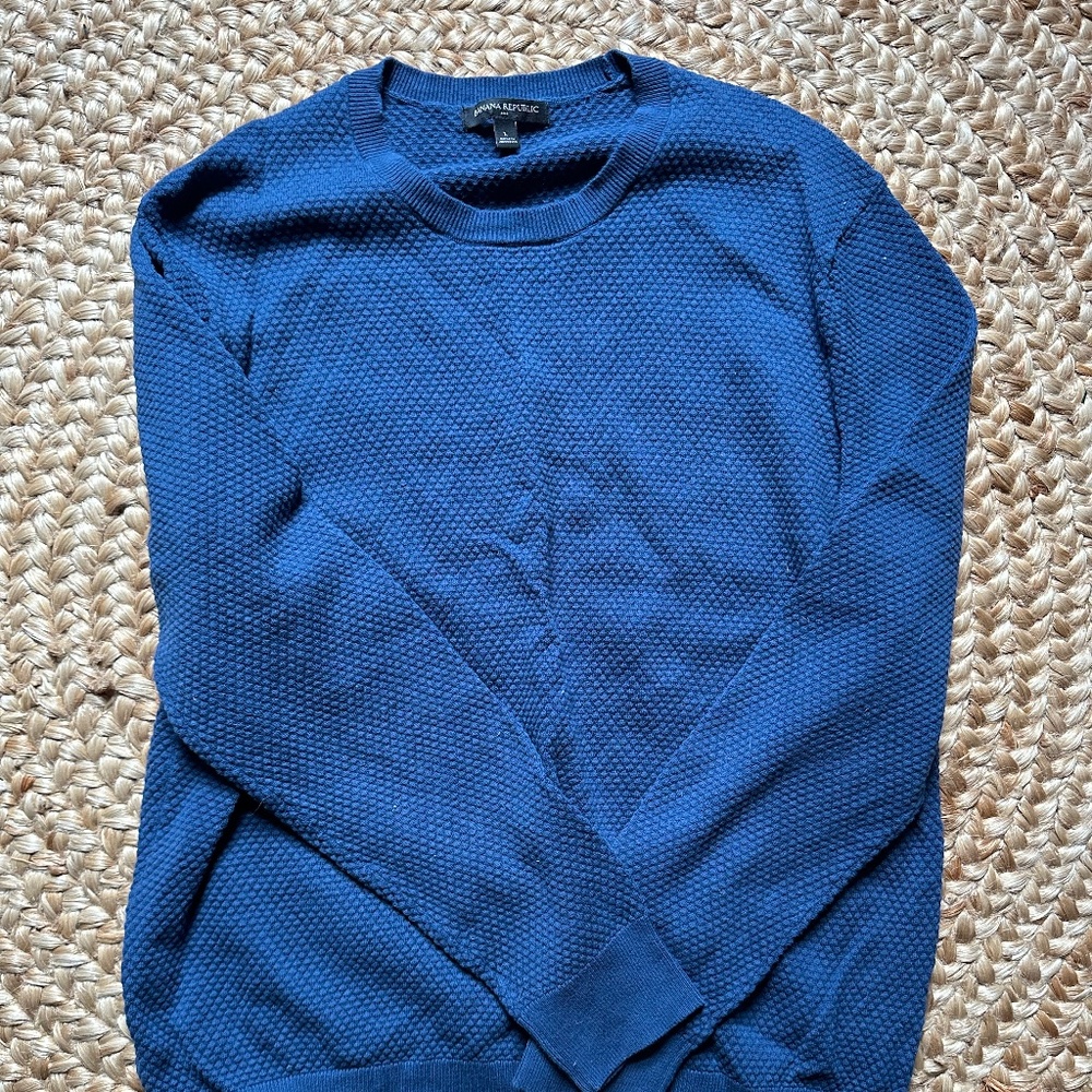 Banana Republic Light Knit Sweater